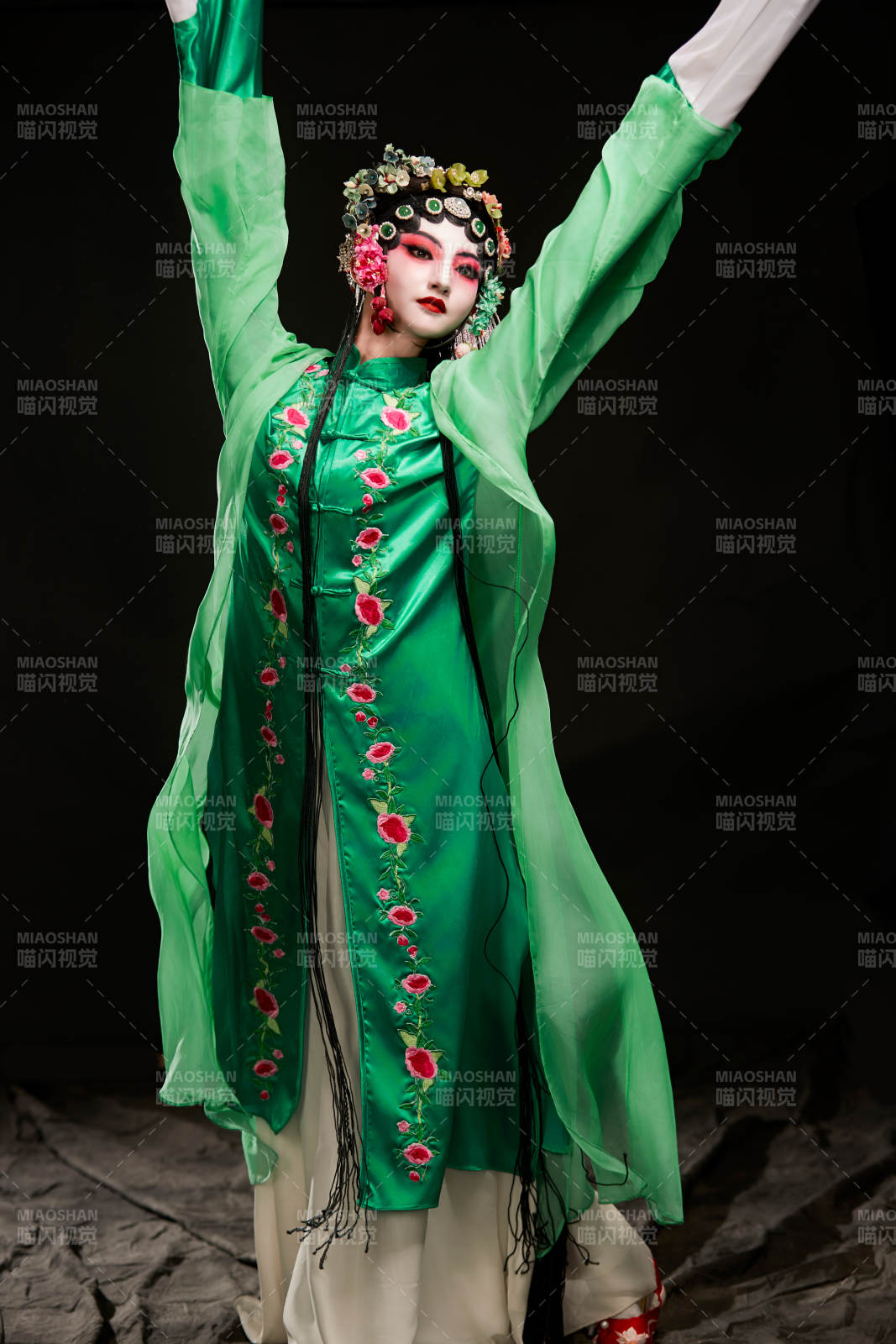 国粹戏曲京剧昆曲青衣旦角形象的中国少女图片