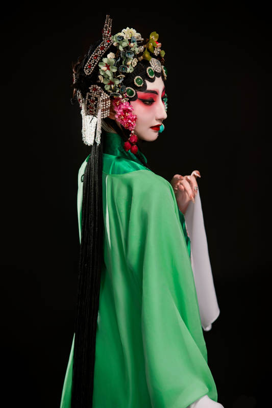 国粹戏曲京剧昆曲青衣旦角形象的中国少女图片