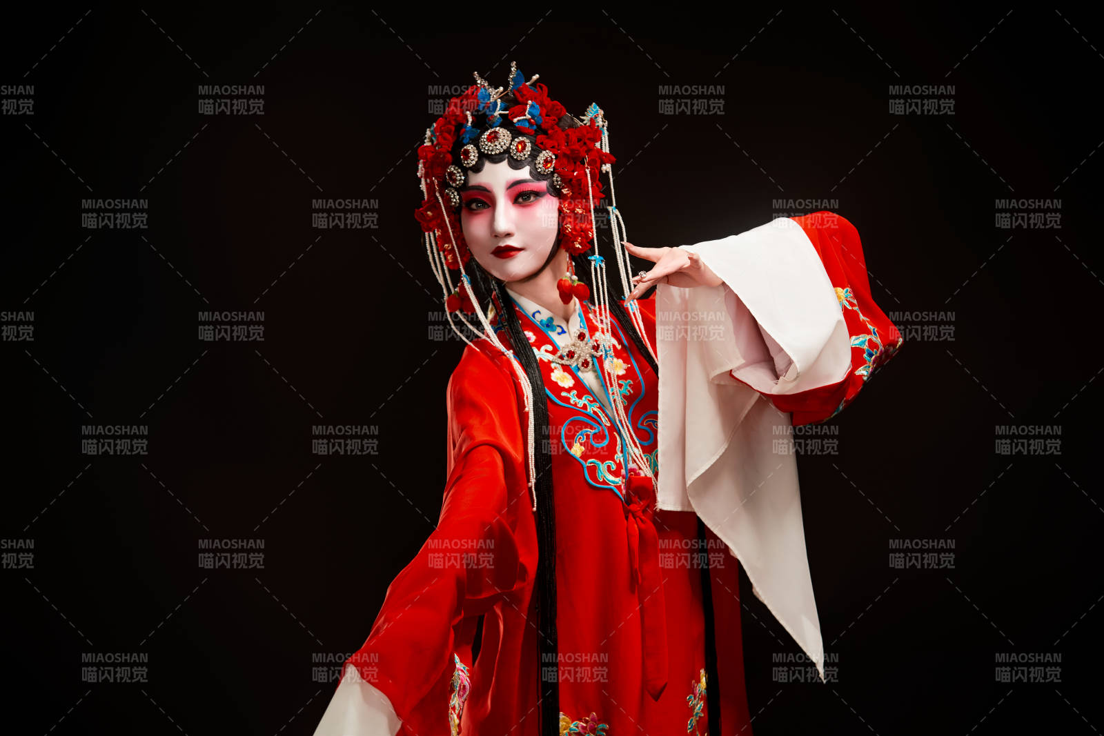 国粹戏曲京剧昆曲青衣旦角形象的中国少女图片