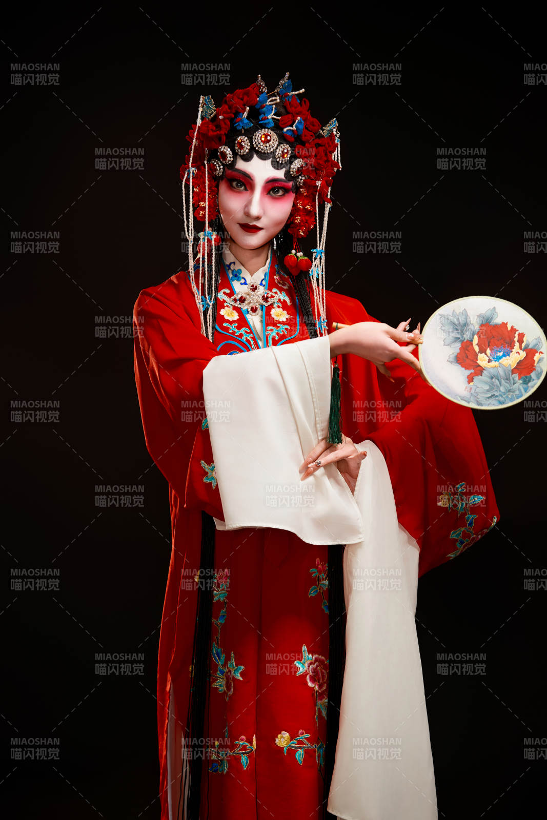 国粹戏曲京剧昆曲青衣旦角形象的中国少女图片