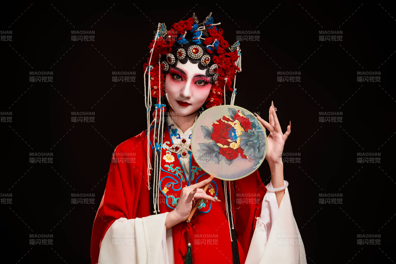 国粹戏曲京剧昆曲青衣旦角形象的中国少女图片