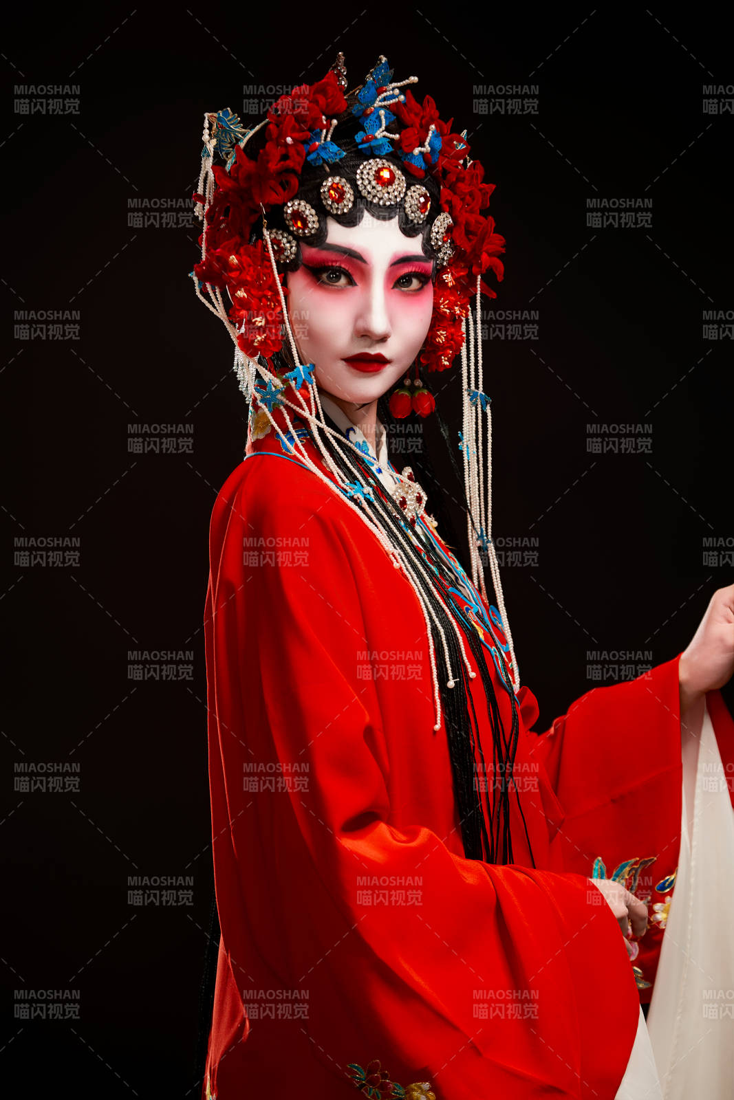 国粹戏曲京剧昆曲青衣旦角形象的中国少女图片