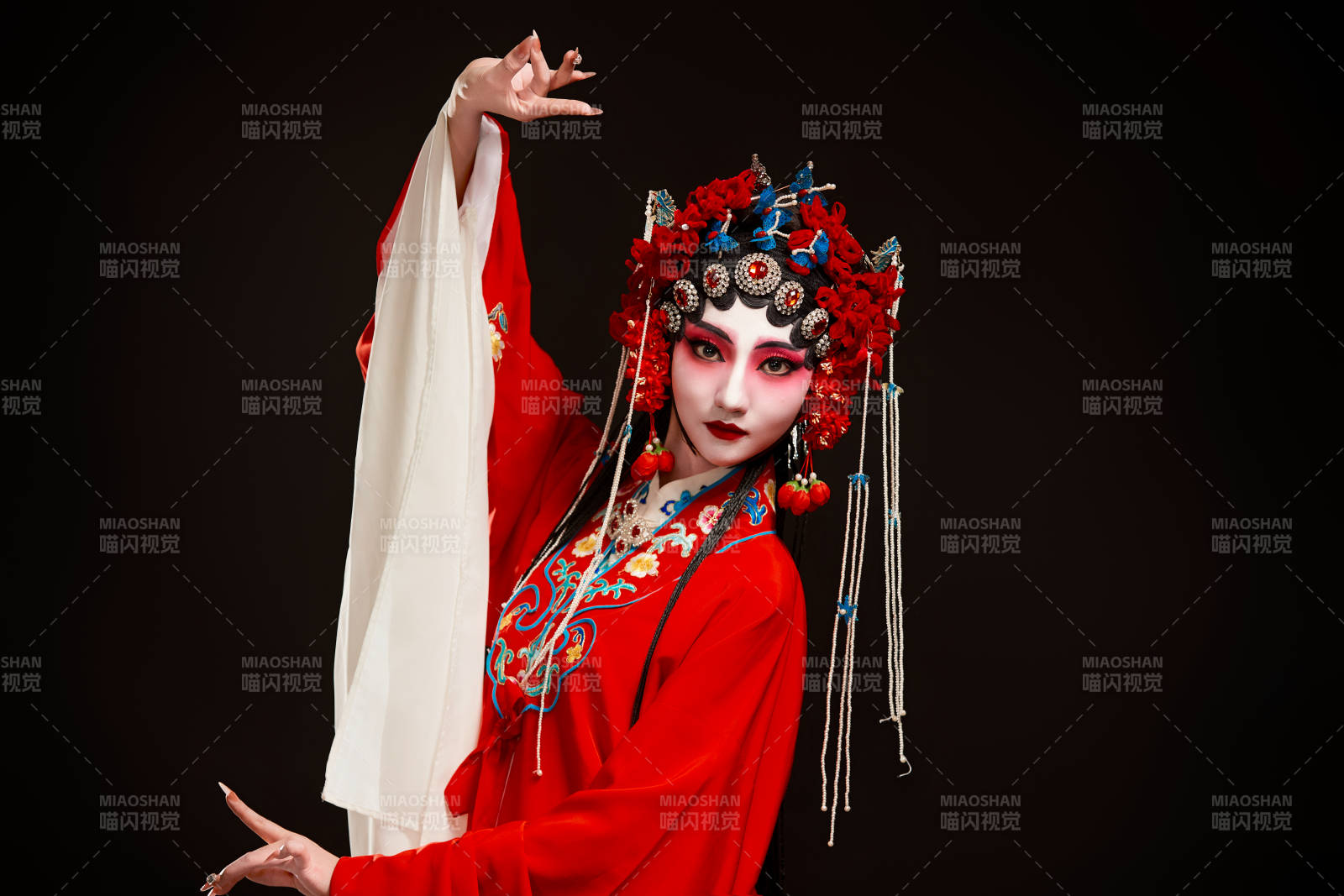 国粹戏曲京剧昆曲青衣旦角形象的中国少女图片