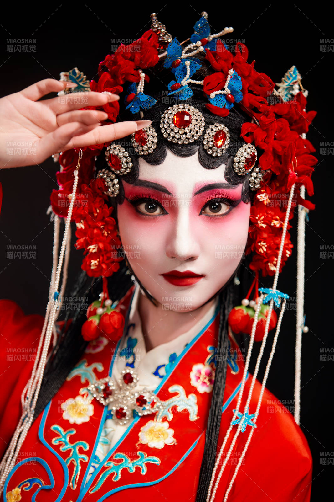 国粹戏曲京剧昆曲青衣旦角形象的中国少女图片