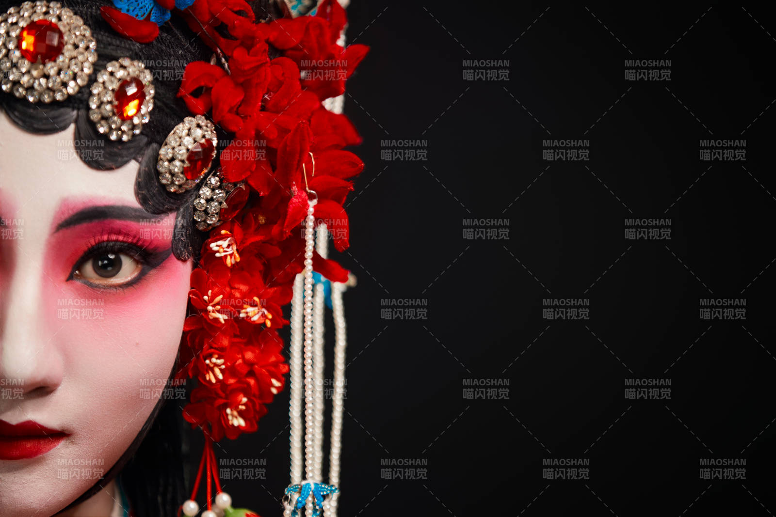 国粹戏曲京剧昆曲青衣旦角形象的中国少女图片