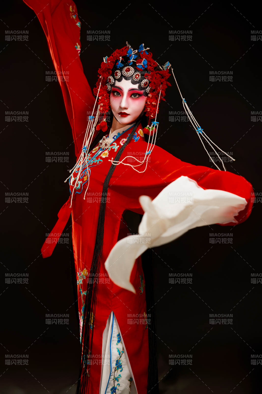 国粹戏曲京剧昆曲青衣旦角形象的中国少女图片