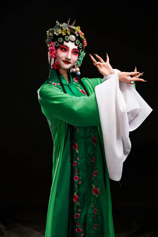 国粹戏曲京剧昆曲青衣旦角形象的中国少女图片