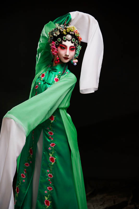 国粹戏曲京剧昆曲青衣旦角形象的中国少女图片