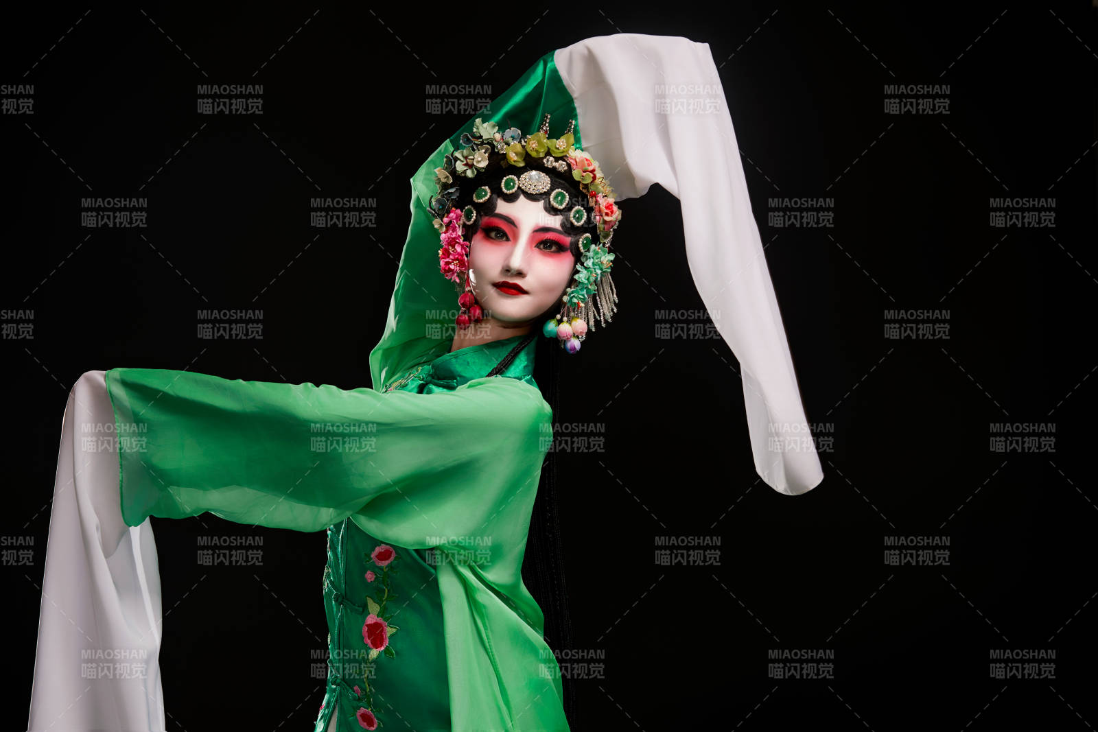 国粹戏曲京剧昆曲青衣旦角形象的中国少女图片