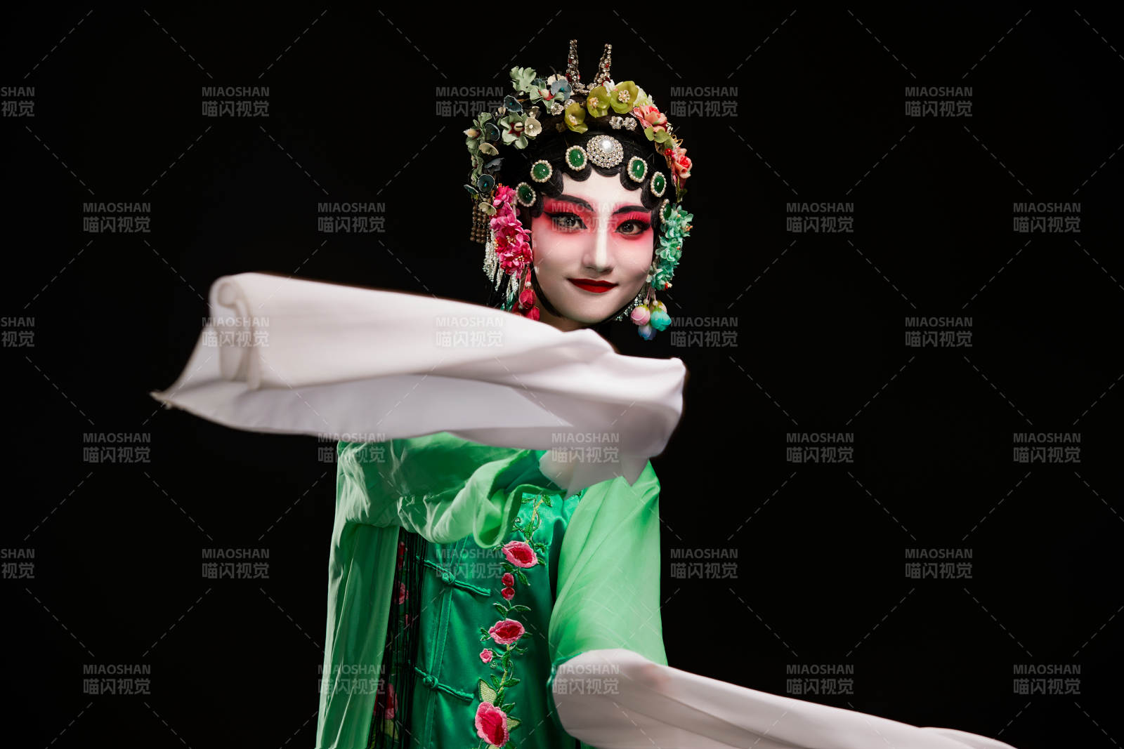 国粹戏曲京剧昆曲青衣旦角形象的中国少女图片