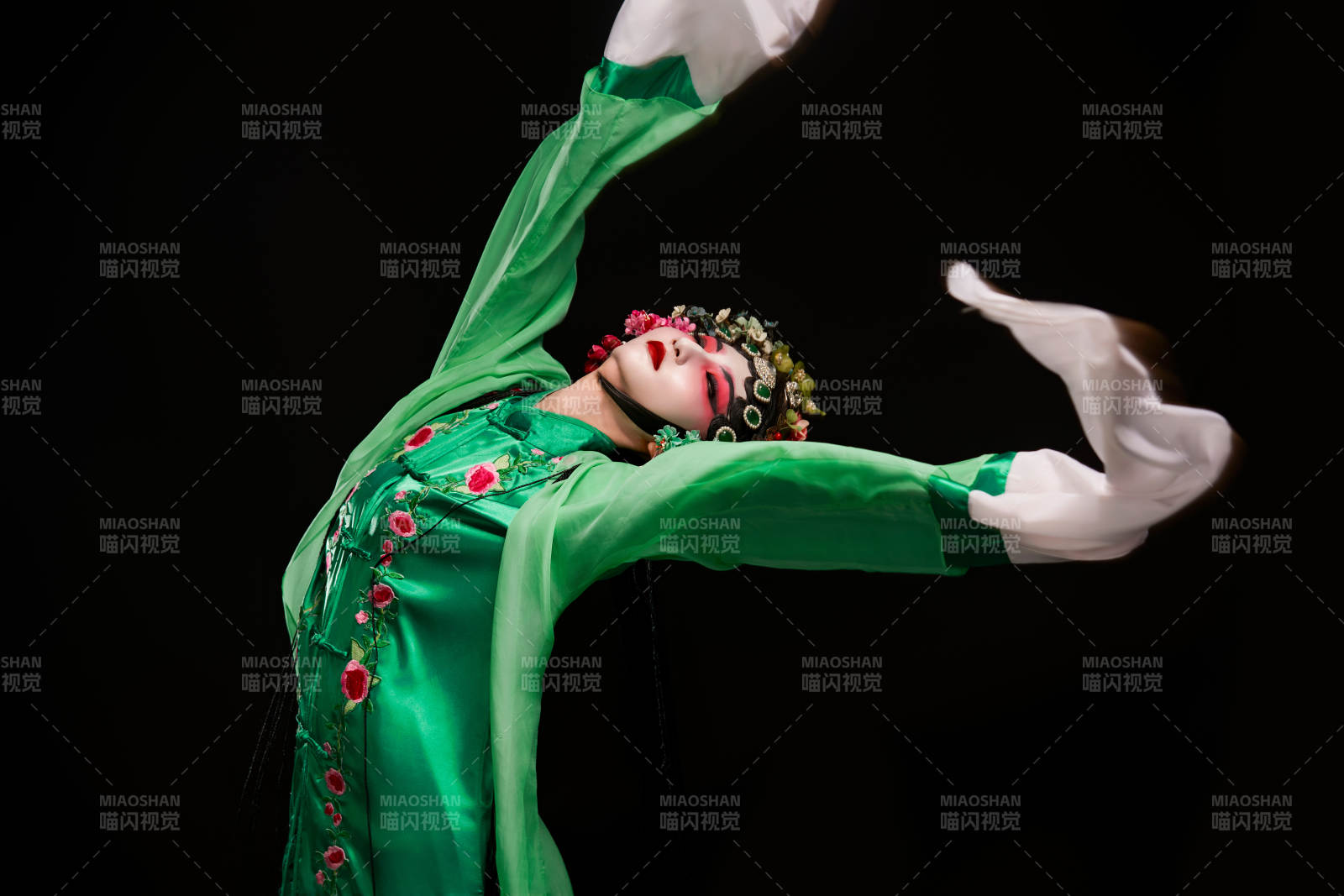 国粹戏曲京剧昆曲青衣旦角形象的中国少女图片