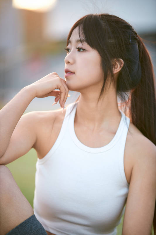 绿茵场上的快乐的足球宝贝图片