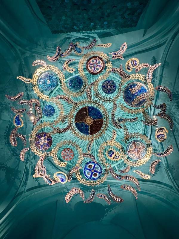 乌兹别克斯坦  双年展 穹顶幻彩齿轮图片