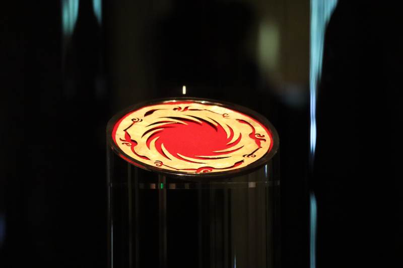 太阳神鸟金箔图片