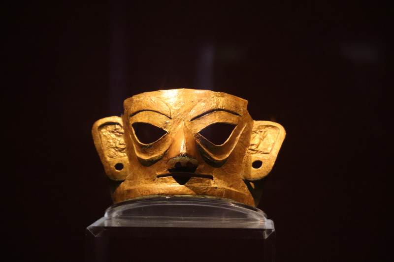 黄金面具图片