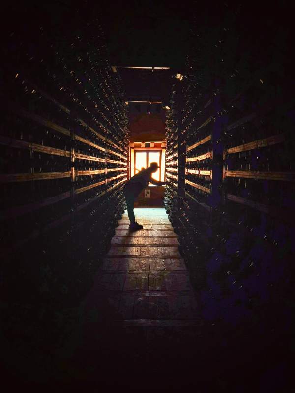 德格印经院的光影图片