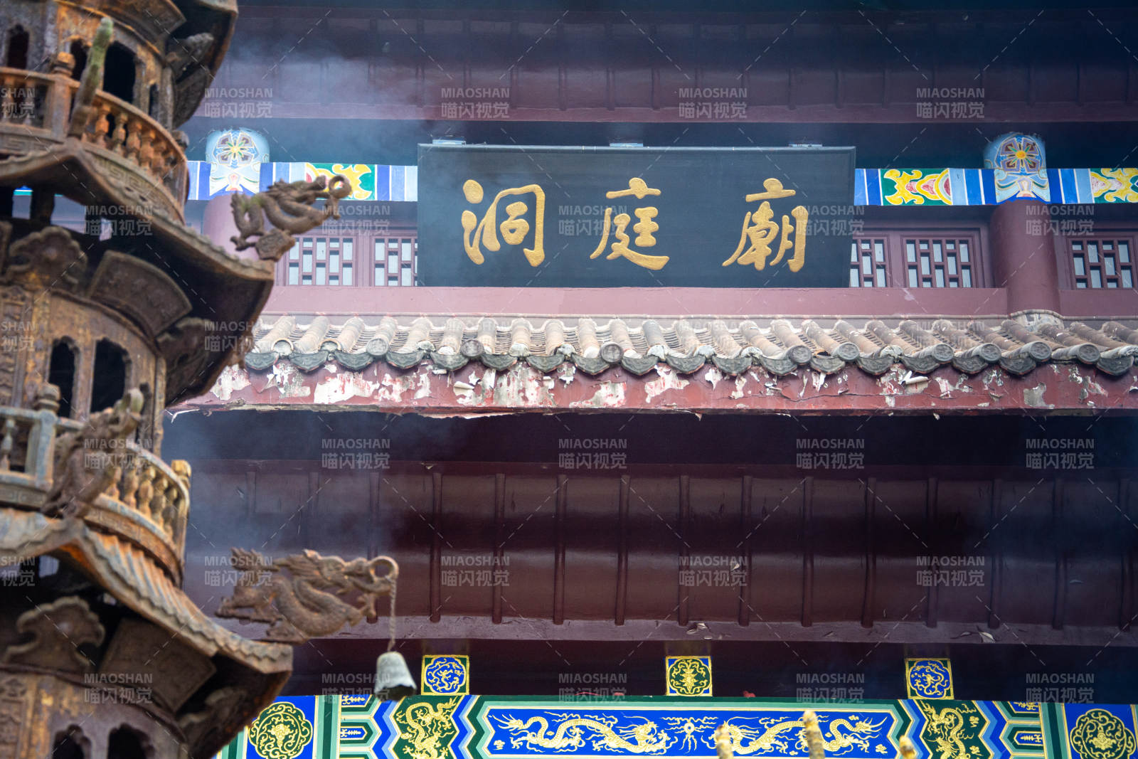 君山岛洞庭庙古建筑图片