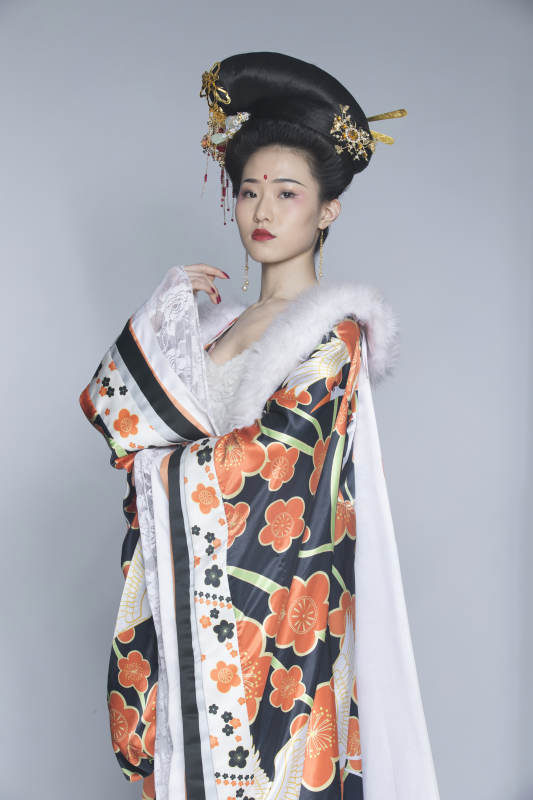 大唐风韵古装造型人像棚拍唐朝人像图片