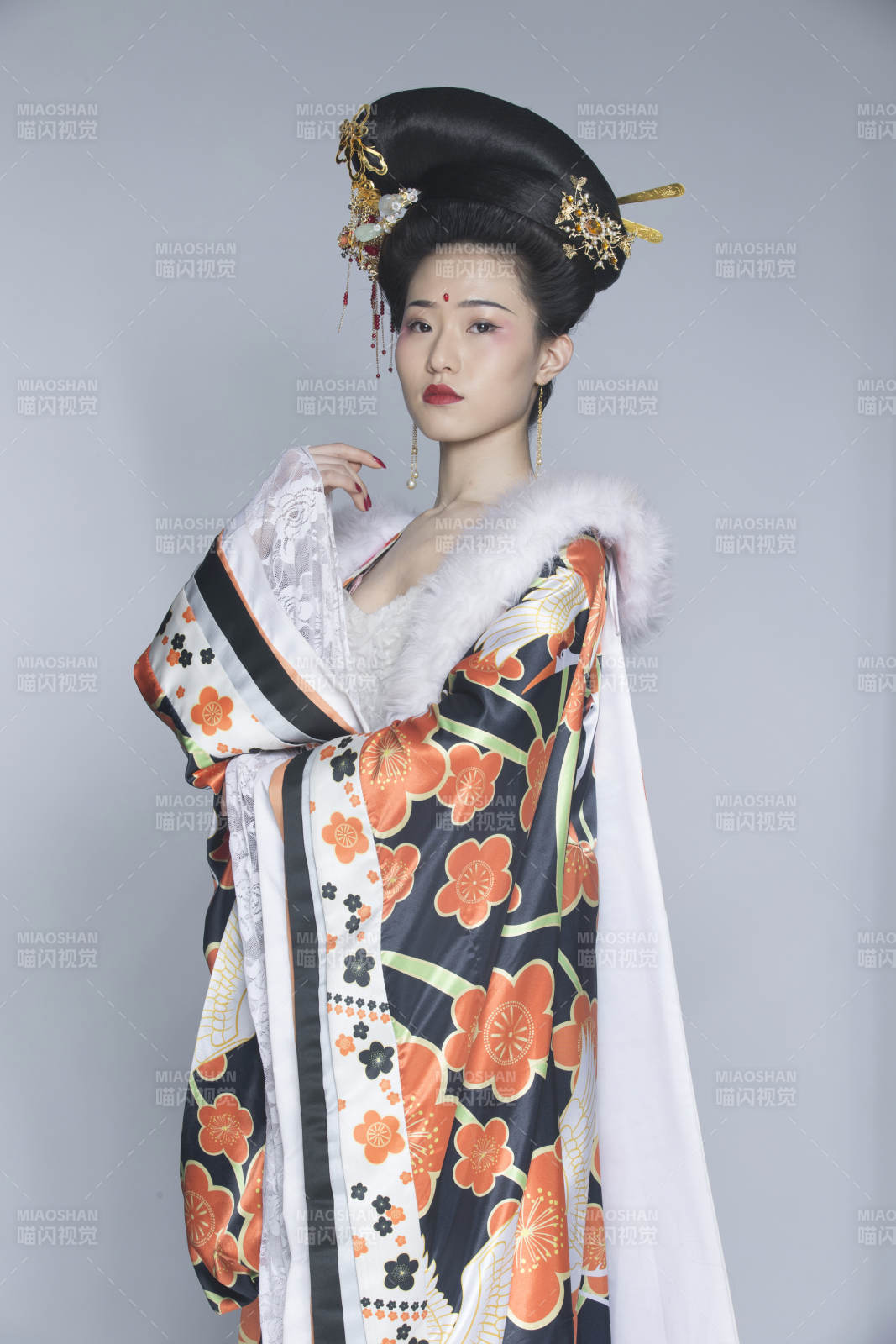 大唐风韵古装造型人像棚拍唐朝人像图片