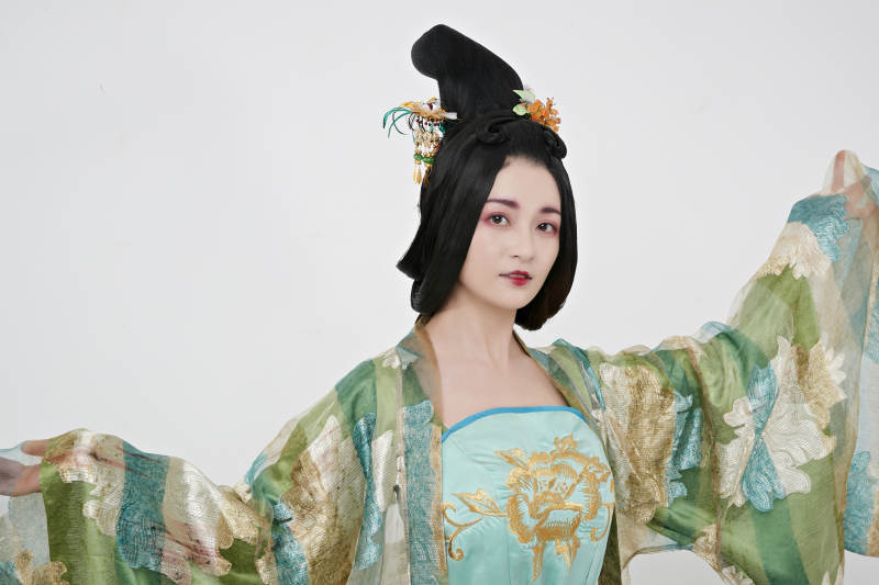 大唐风韵女性古装造型唐朝古装图片