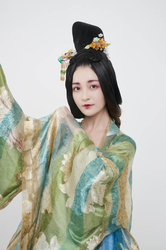 大唐风韵女性古装造型唐朝古装图片