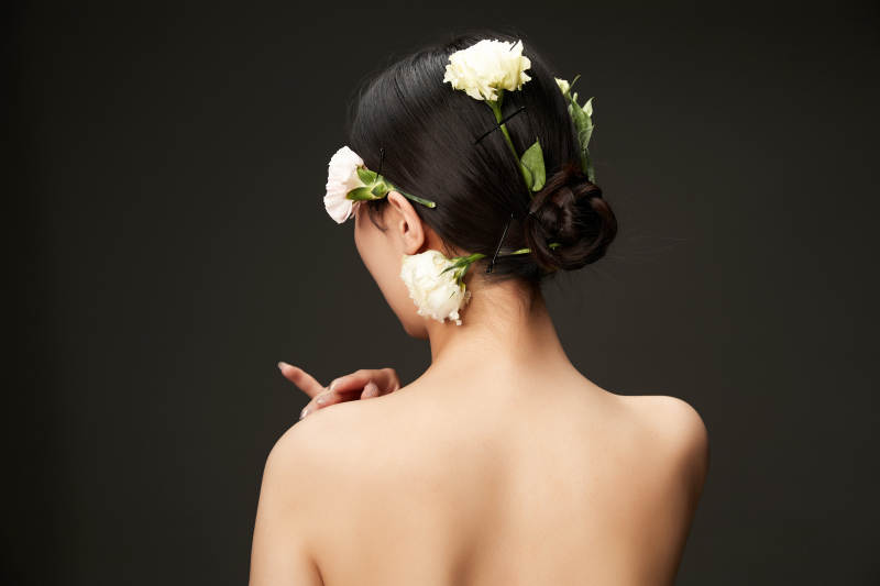 时尚亚洲女性婚纱妆面彩妆图片