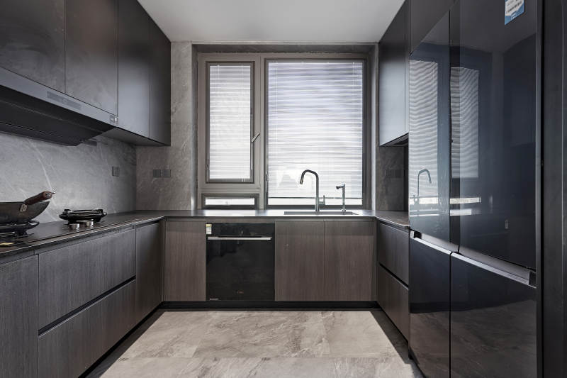 现代简约厨房设计图片