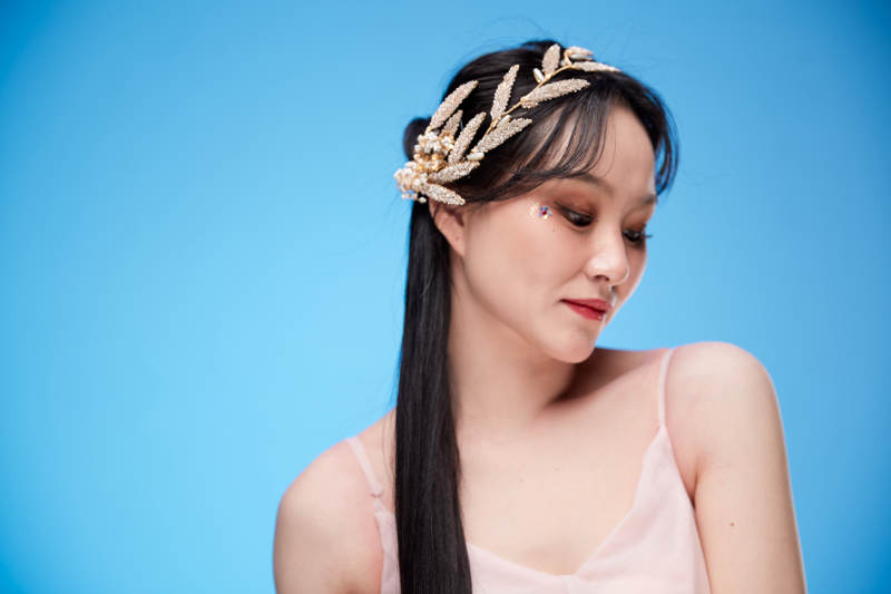 女性婚纱妆面图片