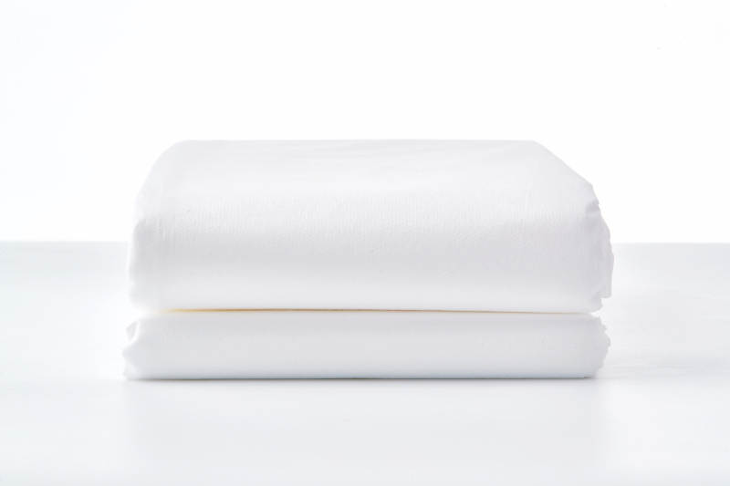 一次性旅行酒店清洁用无纺布浴巾图片