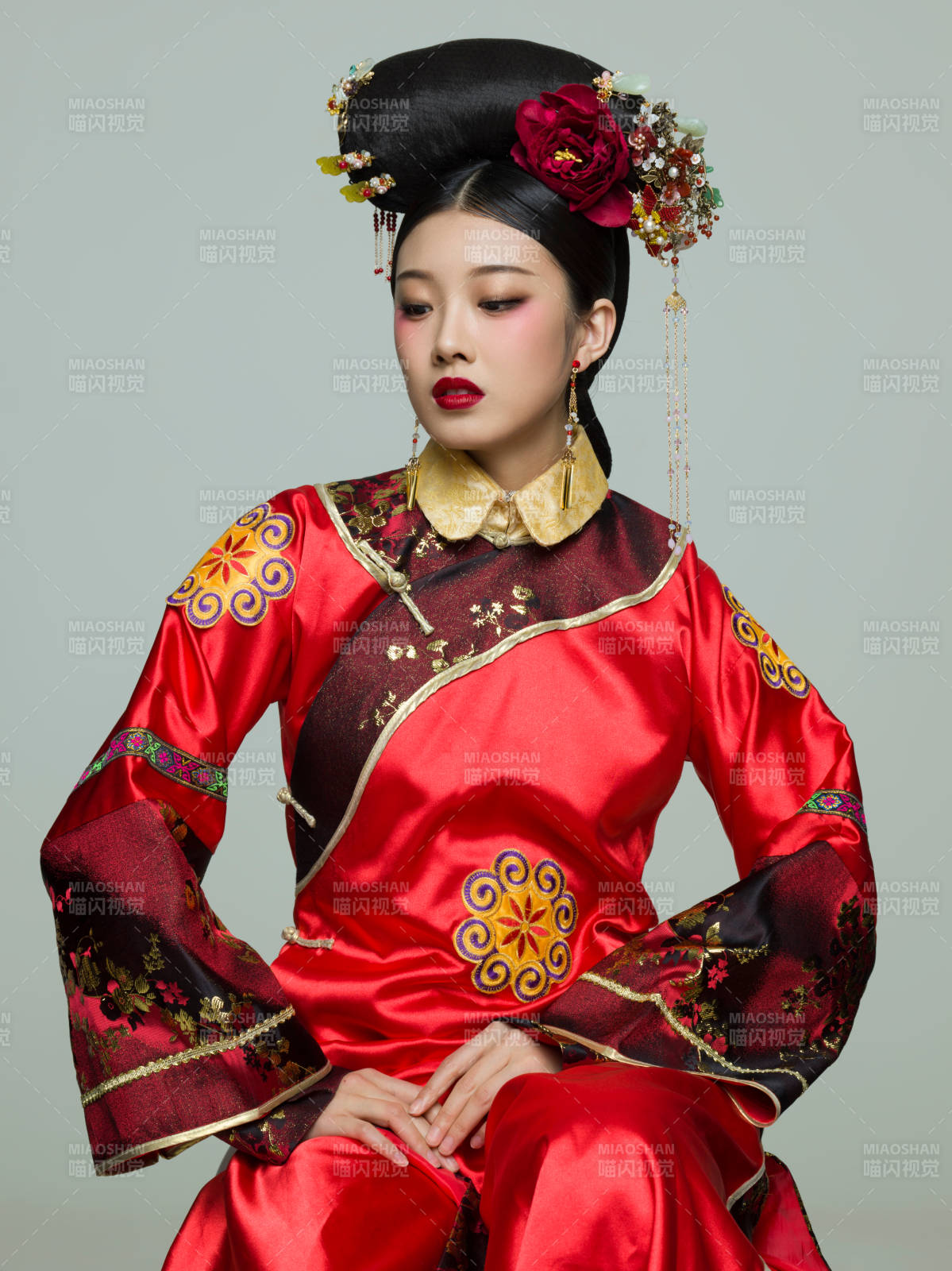 清代女性古装造型清朝古装图片