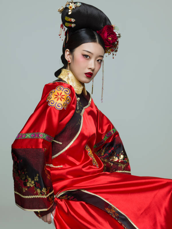 清代女性古装造型清朝古装图片