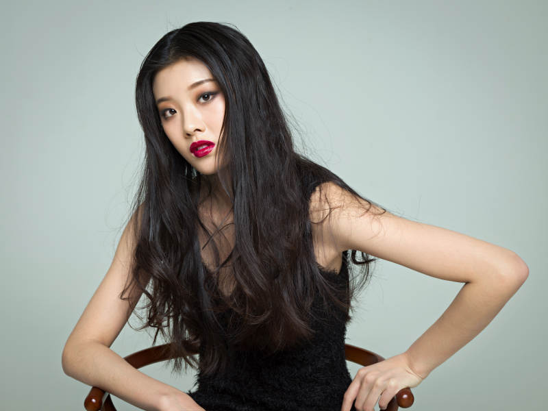 时尚彩妆女性妆面人像图片