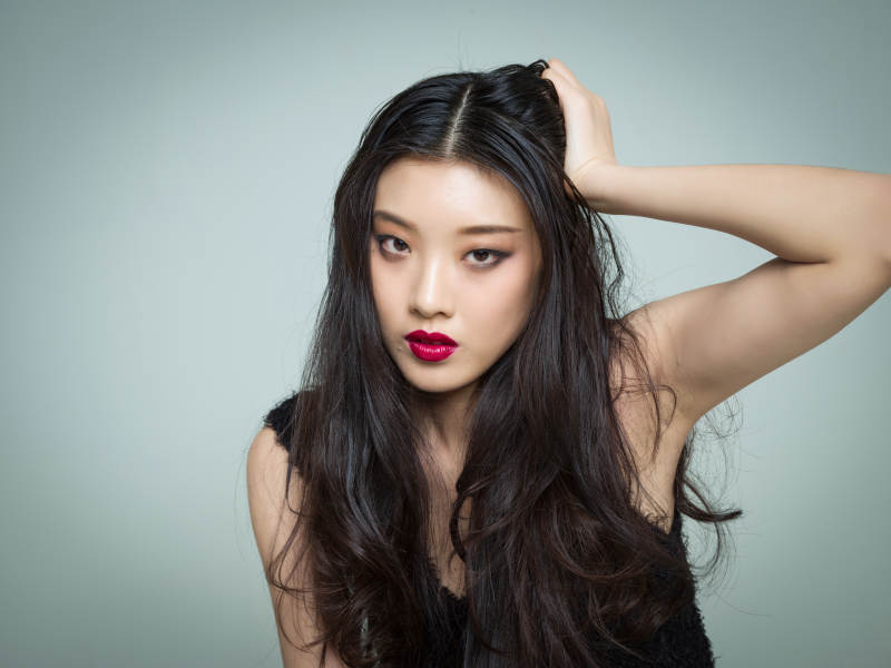 时尚彩妆女性妆面人像图片