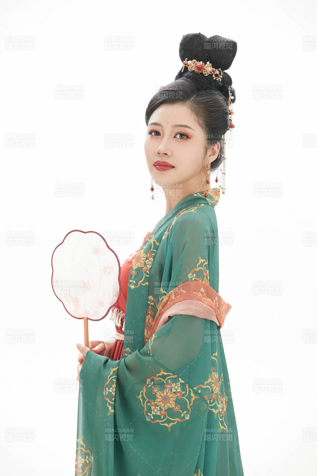 大唐风韵女性古装造型图片