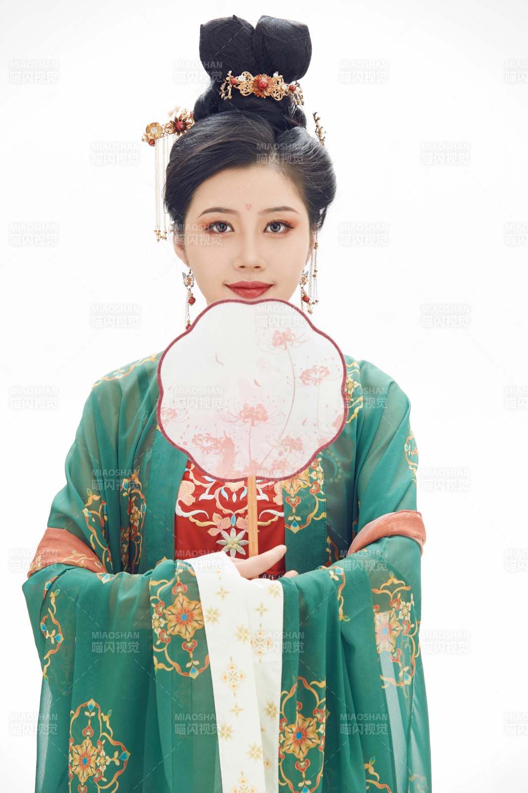 大唐风韵女性古装造型图片