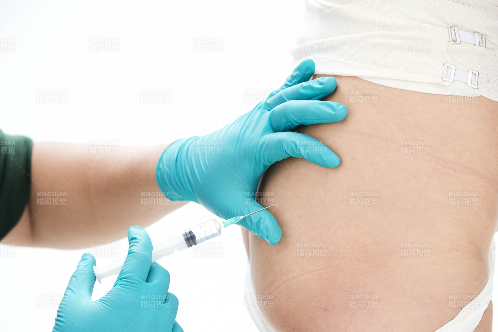 医学美容臀部注射图片