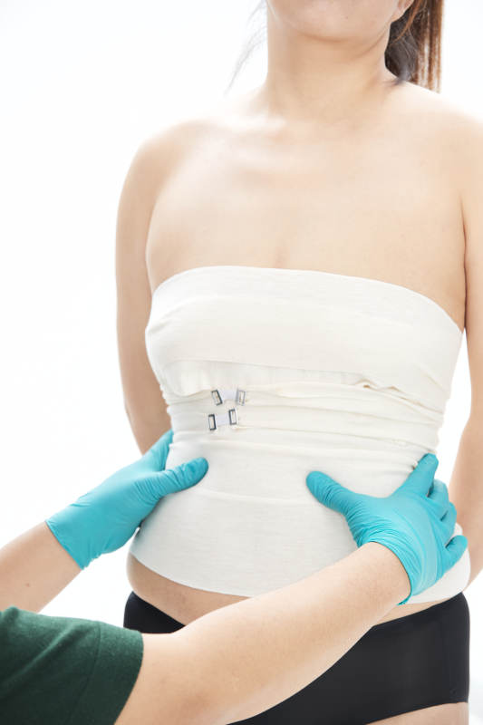 医疗美容型体整形术后检查图片