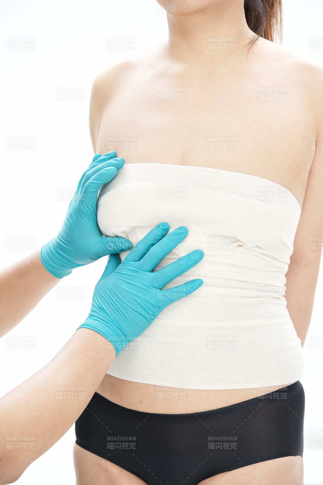 医疗美容型体整形术后检查图片