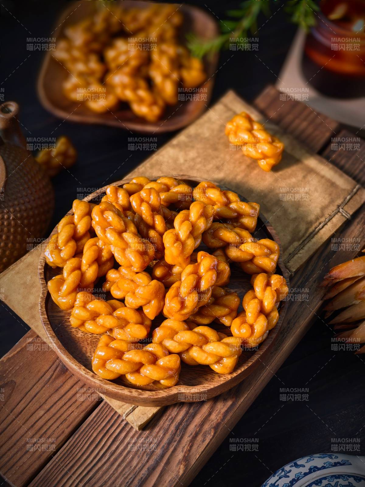 金黄麻花诱人香图片