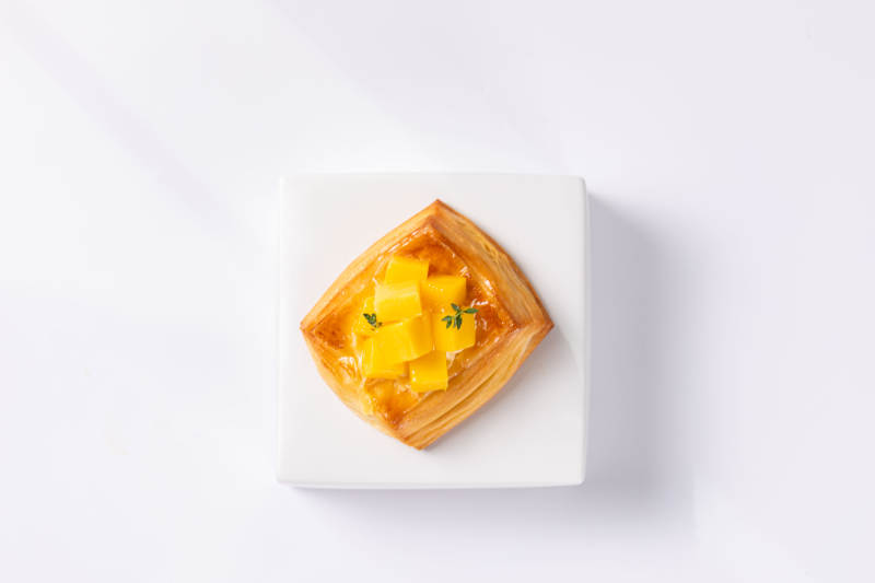 芒果派 金黄诱人图片