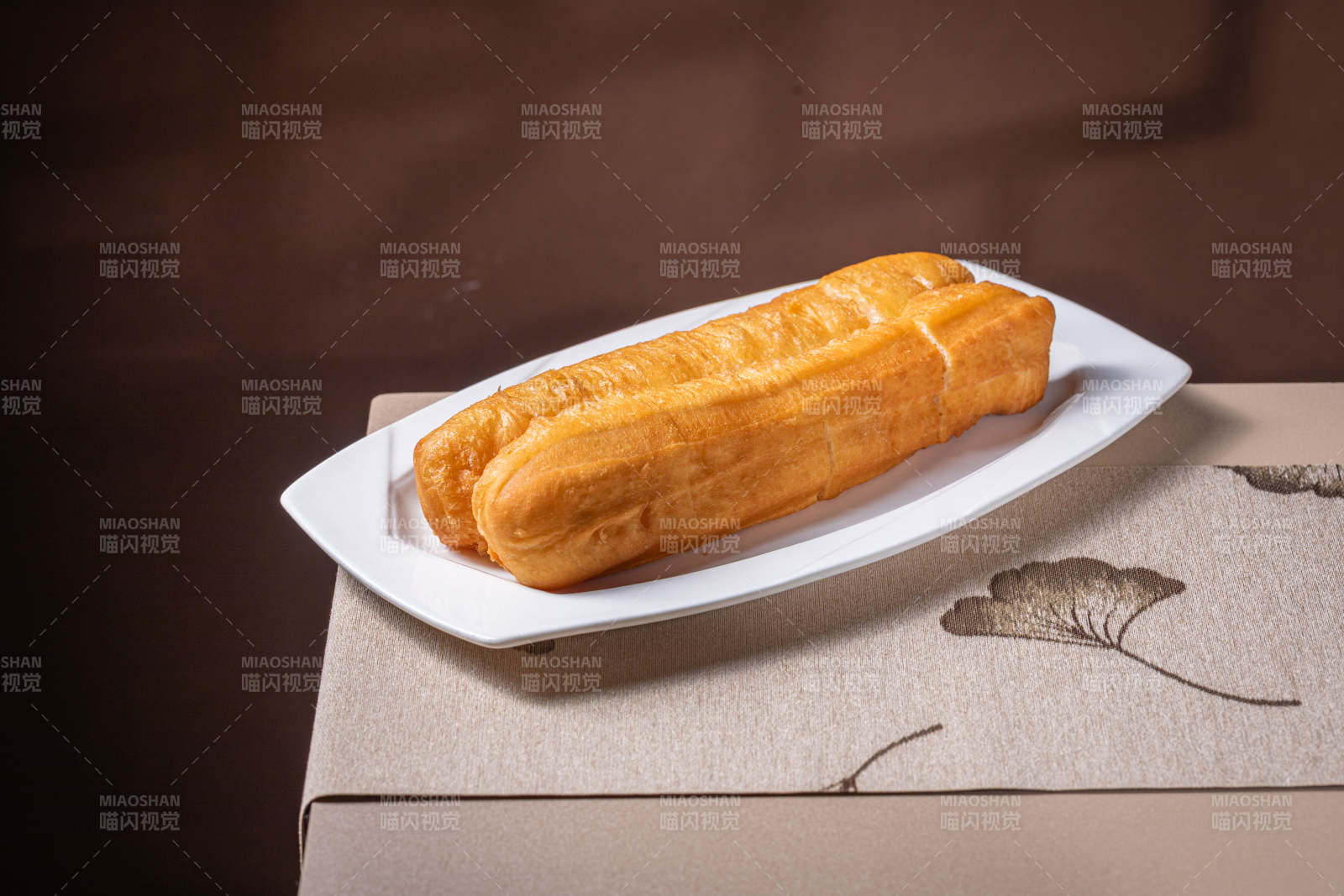 金黄油条 香脆可口图片