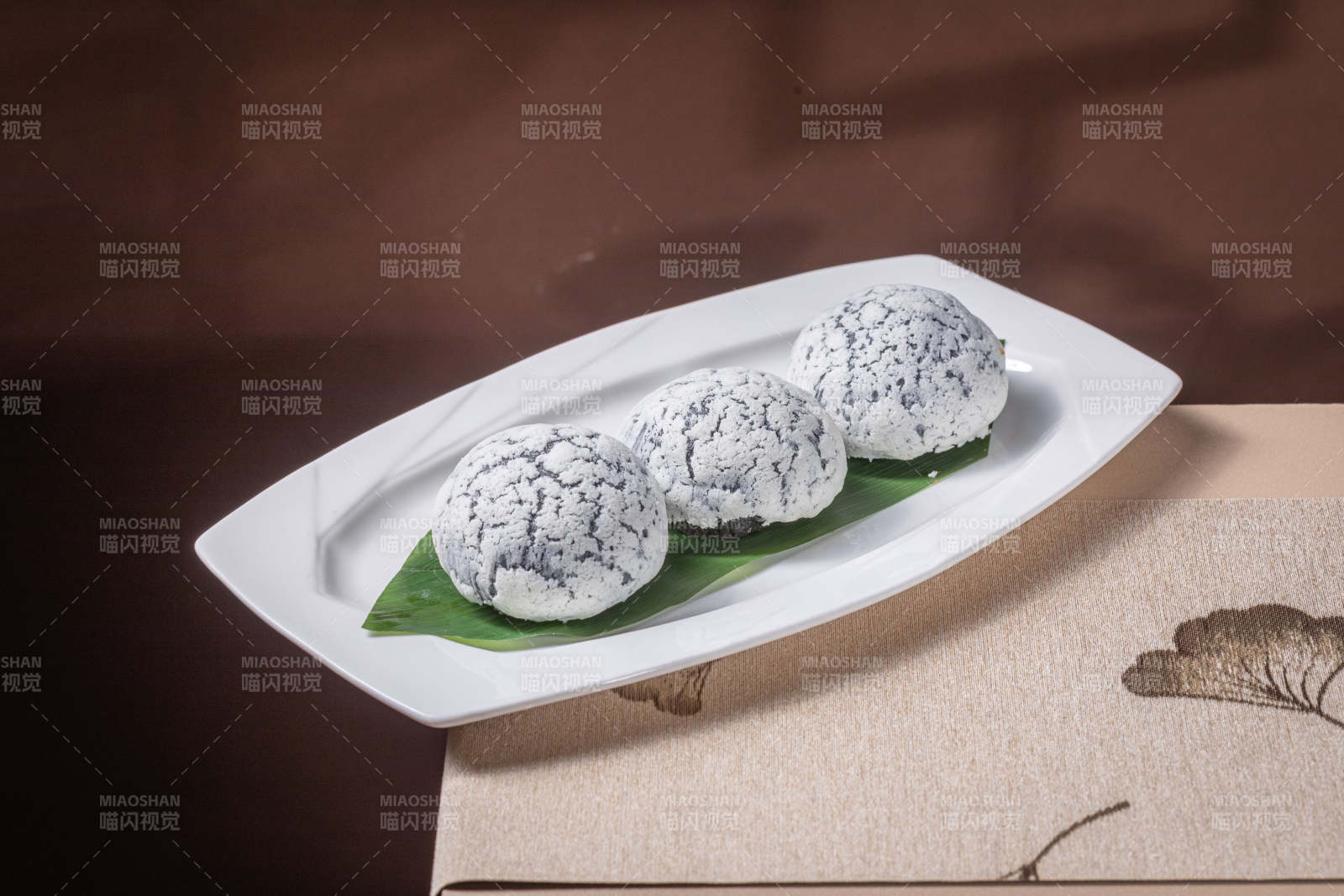 三颗抹茶大福图片