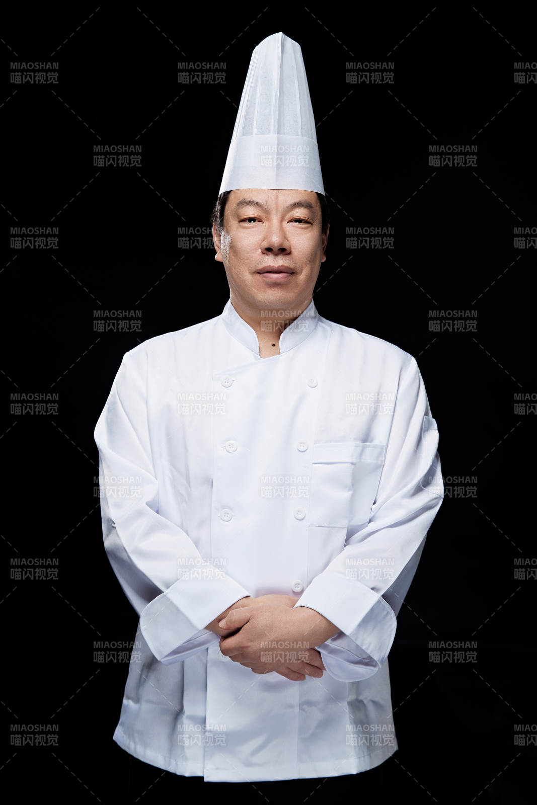 星级酒店面点厨师人物形象展示图片