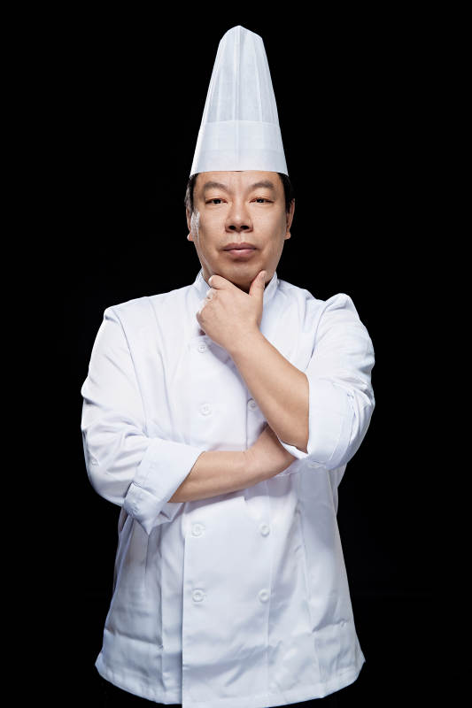 星级酒店面点厨师人物形象展示图片