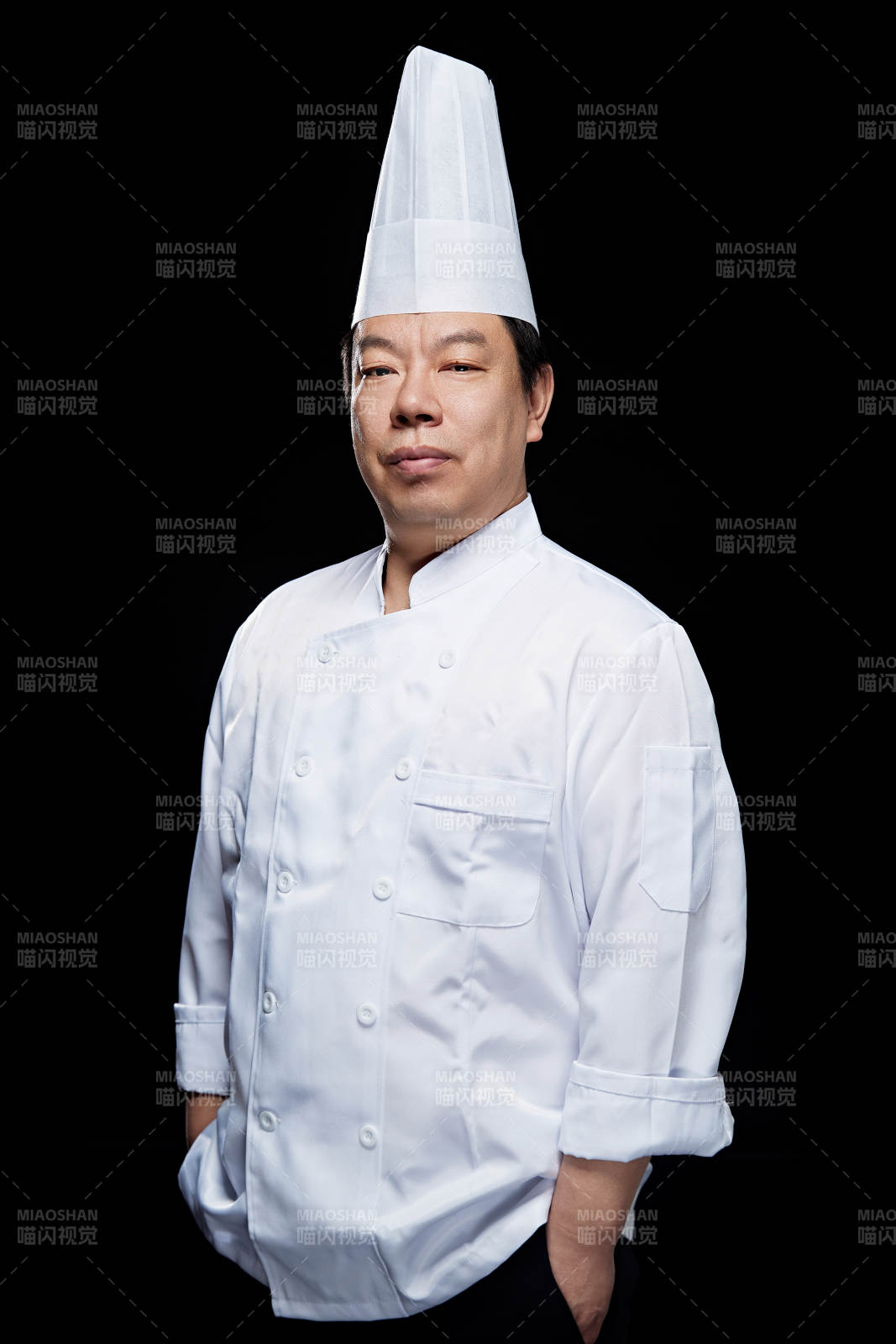 星级酒店面点厨师人物形象展示图片