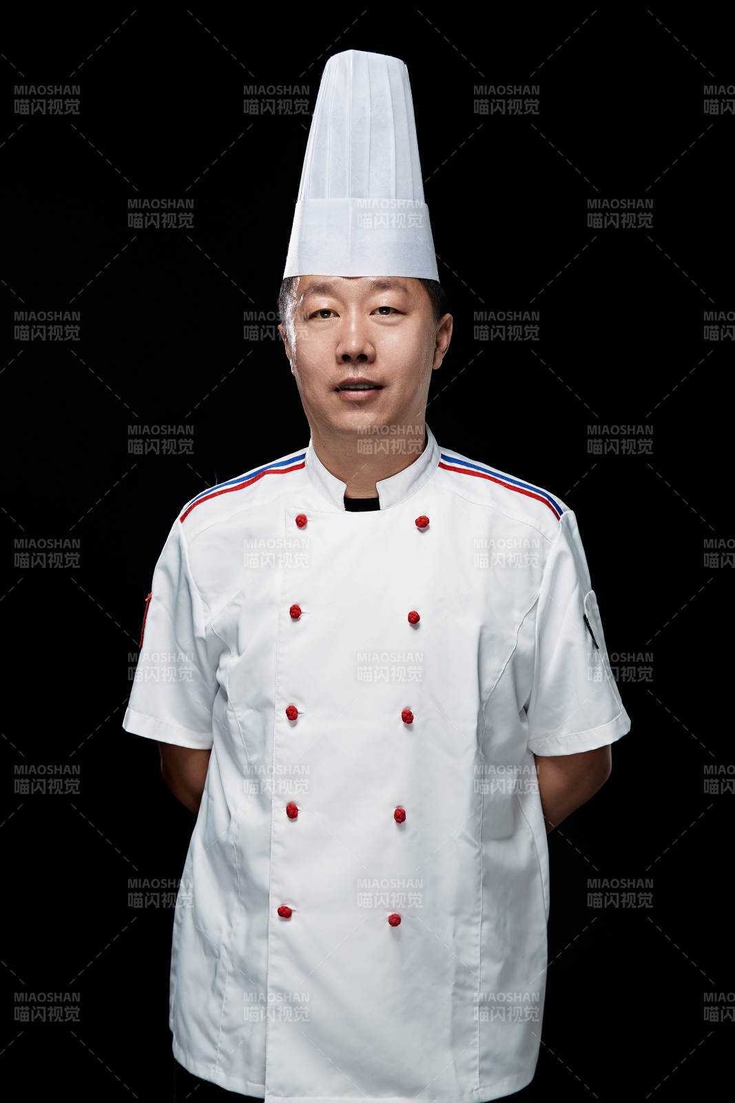 酒店厨师长人物形象展示图片