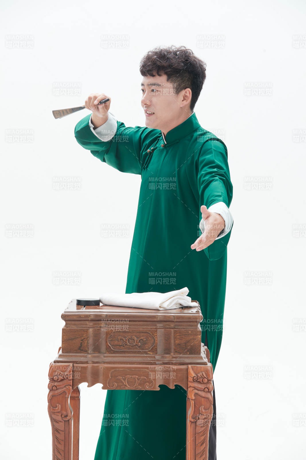 中国传统曲艺相说书人演艺术形象图片