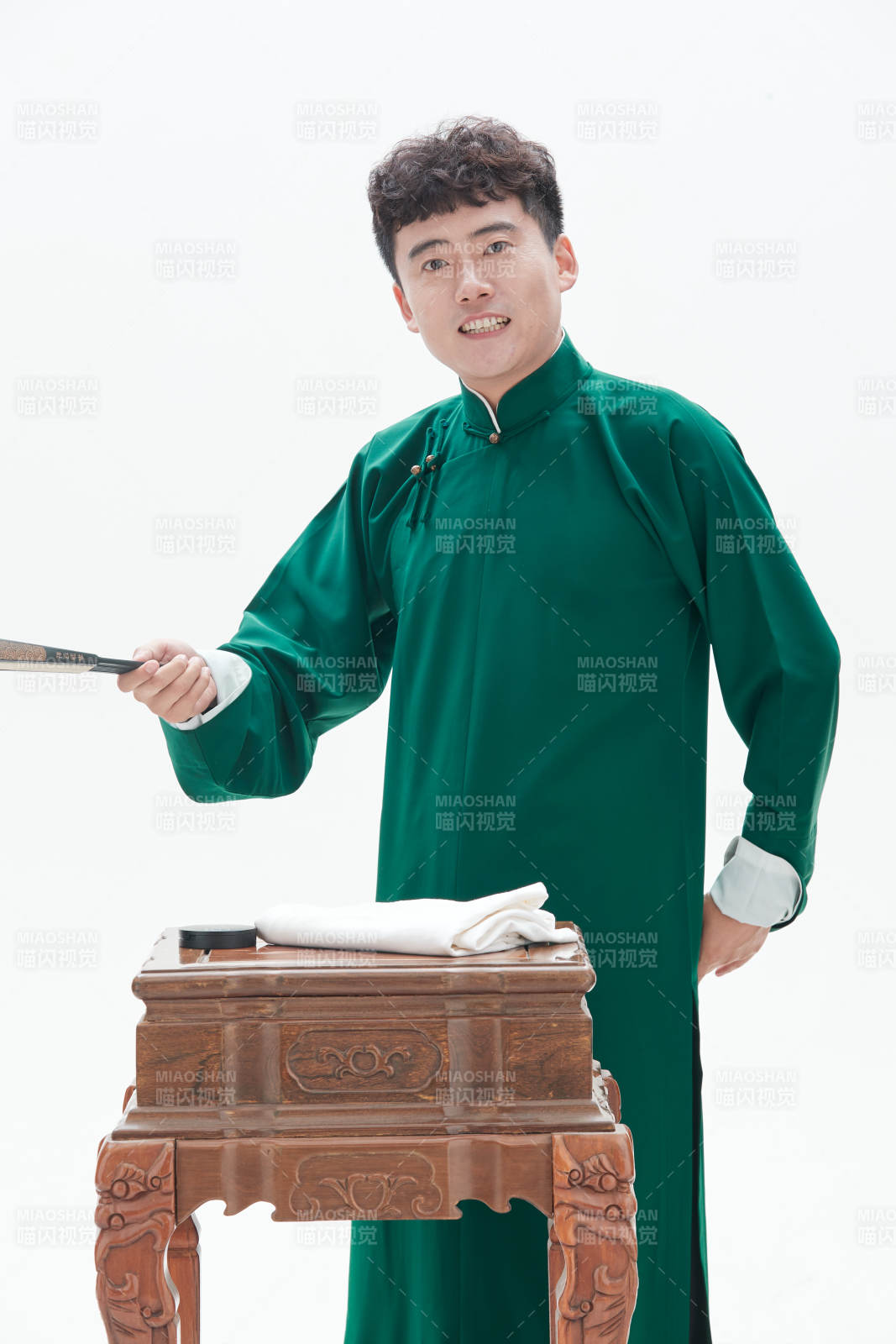 中国传统曲艺相说书人演艺术形象图片