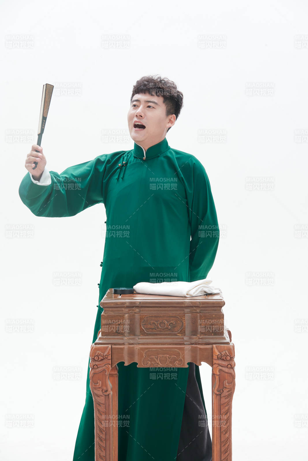 中国传统曲艺相说书人演艺术形象图片