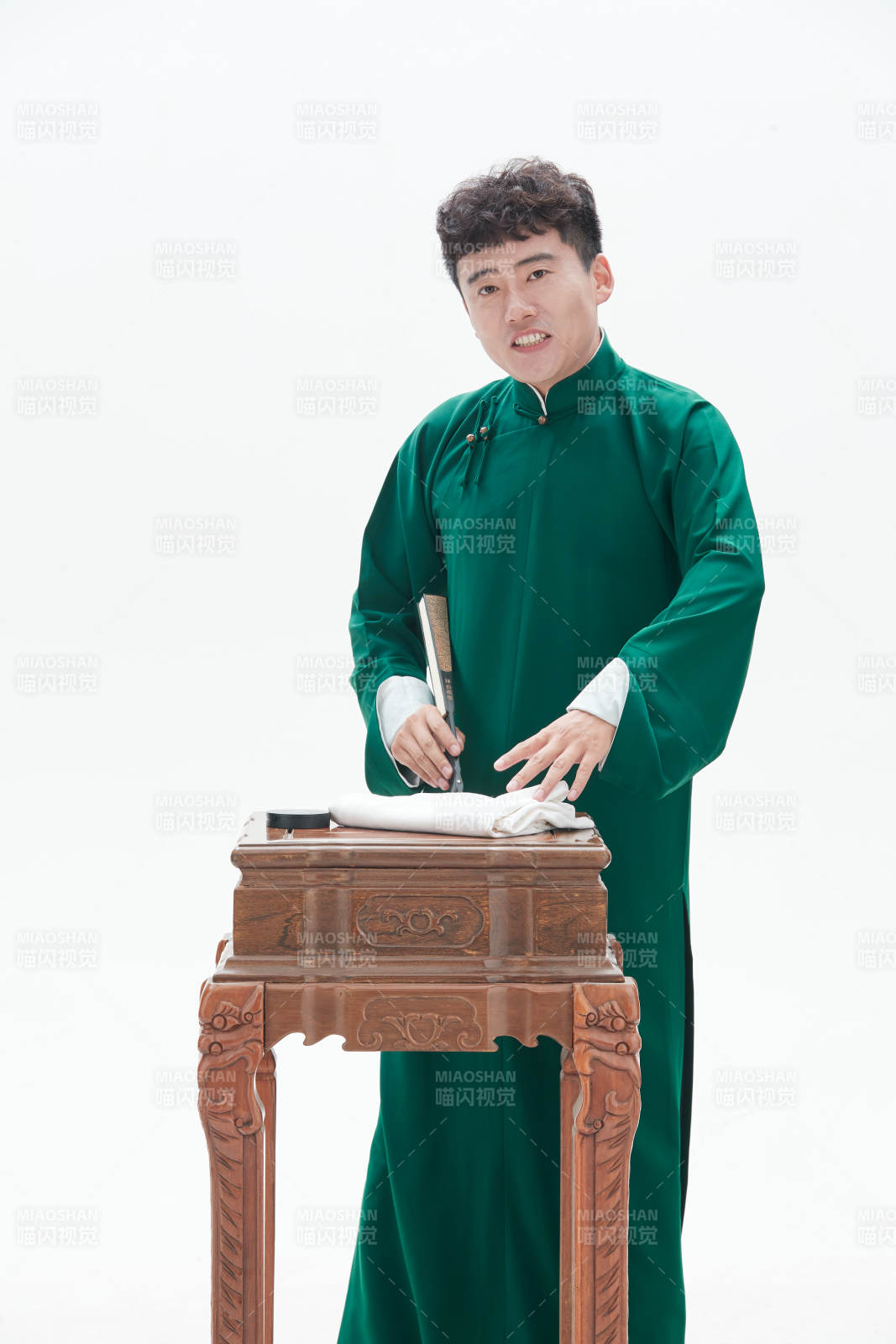 中国传统曲艺相说书人演艺术形象图片